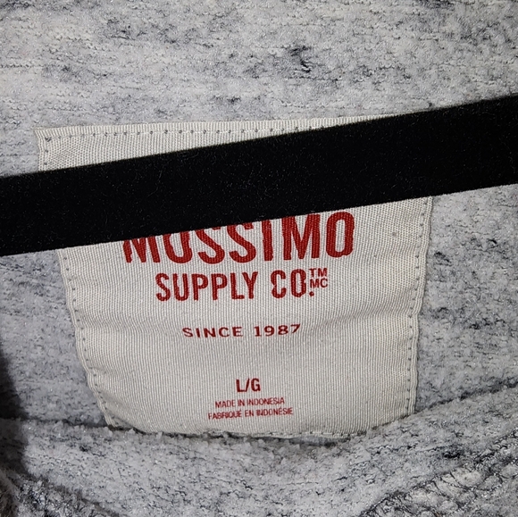 Sweatshirt - Picture 2 of 2